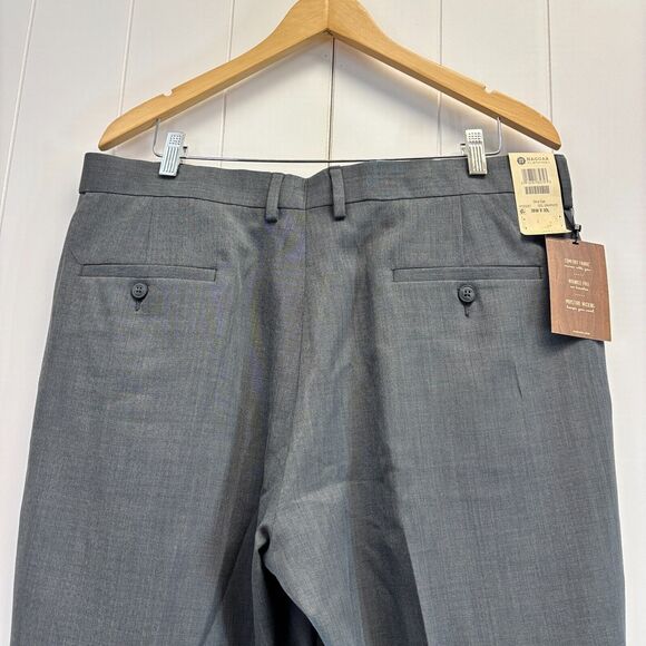 Haggar Straight Fit Men Corpcore Career Dress Pants Size 38X30 Gray Professional - Picture 9 of 10